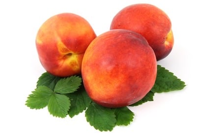 3 red peaches